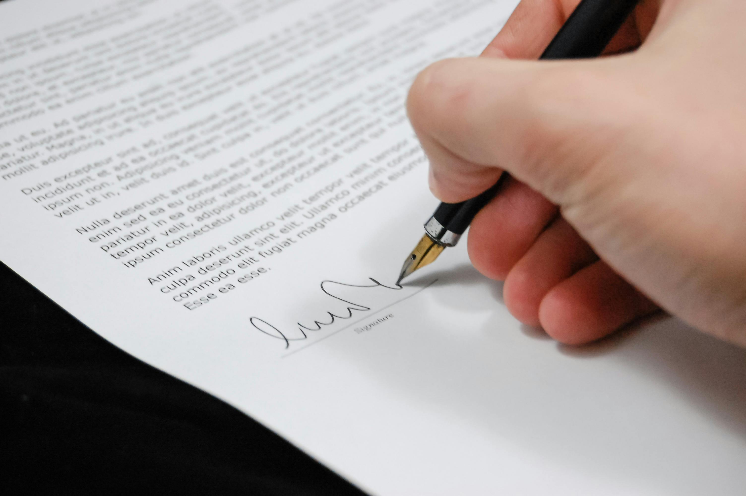Firma de abogado ART
